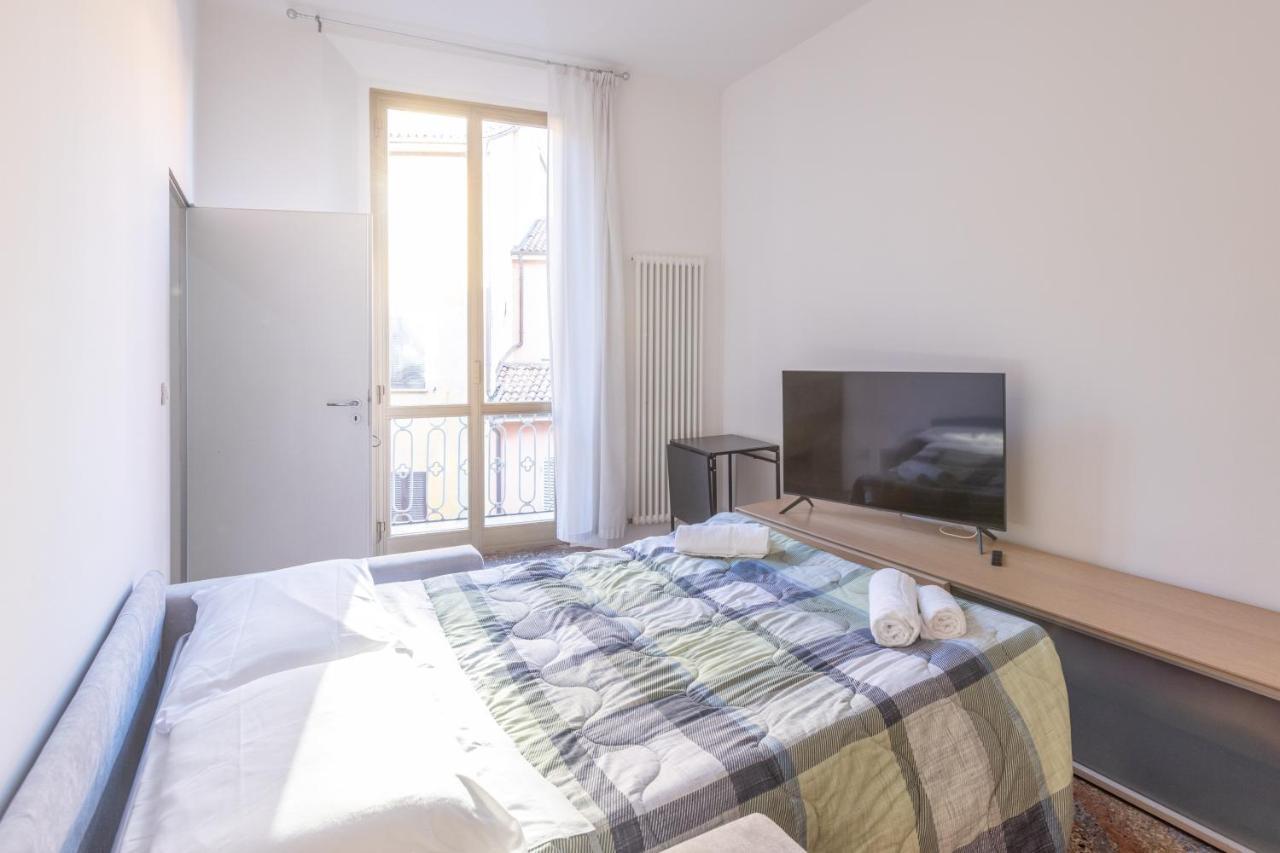 Nel Ghetto, Bologna By Short Holidays Экстерьер фото